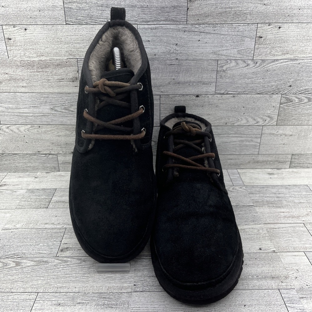 UGG Neumel‎ Black Suede Shearling Lace Up Chukka Boots Men Size 9